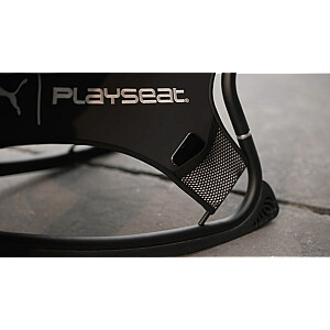 Игровое кресло Playseat PUMA Active Console Мягкое сиденье черного цвета