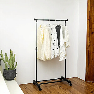 Универсальная вешалка для одежды с регулируемой высотой и колесиками.