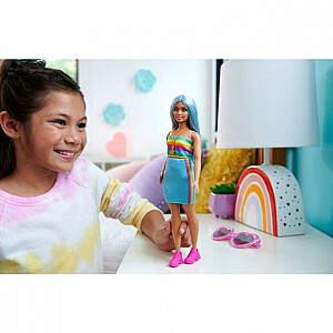 Кукла Barbie Fashionistas с длинными синими волосами.