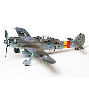 Lidmašīnas Focke-Wulf Fw190 D9 plastmasas modelis