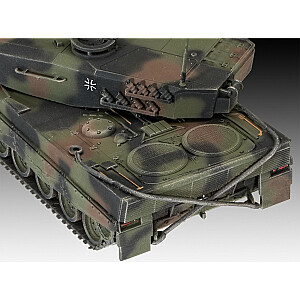 Plastmasas modelis SLT 50-3 Elephant + Leopard 2A4