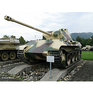 Plastmasas modelis Panther Ausf D 1/35.
