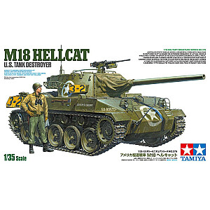 Пластиковая модель американского истребителя танков M18 Hellcat.