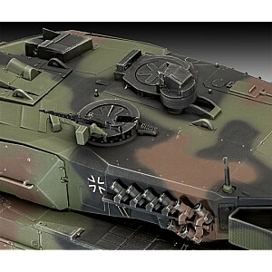 Plastmasas modelis Leopard 2A6/A6NL