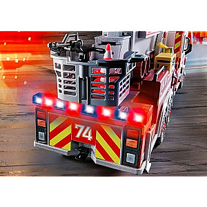 Набор фигурок «Город» 70935 «Пожарная машина: Лестница башни США»