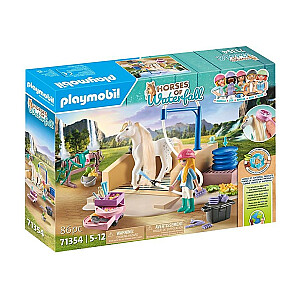 Playmobil World of Horses 71354 Изабелла и Львица с мытьем лошадей