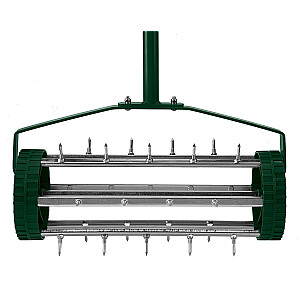 Manuālais aerators, rullīšu skarifikators zālei 27 tapas, diametrs 15cm.