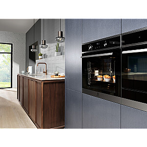 Electrolux iebūvējamā cepeškrāsns LOD6F77WZ