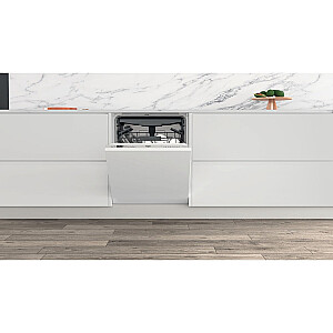 Whirlpool WI 7020 PF Полу-встраиваемая на 14 комплектов посуды E