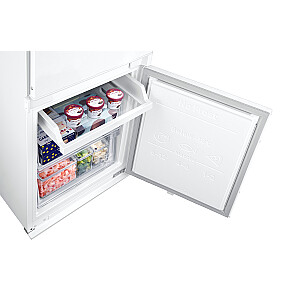 Холодильник с морозильной камерой Samsung BRB30600FWW Встраиваемый F Белый