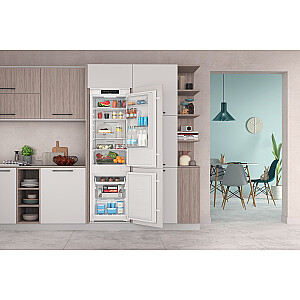 Indesit INC18 T311 холодильник с морозильной камерой встраиваемый 250 л F Белый