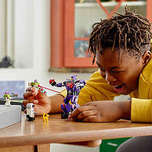 76831 LEGO® Lightyear Cīņa ar Zurgu