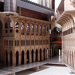 Kubiskā jautra 3D mīkla Parīzes Dievmātes katedrāle